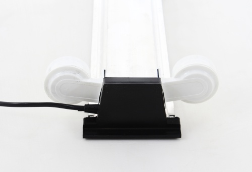 Детальная картинка Аквариум AquaPlus LUX П264 черный (121х41х61 см) стекло 8 мм, прямоугольный, 237 л., с лампами Т8 2х38 Вт, аквар. коврик фото 10