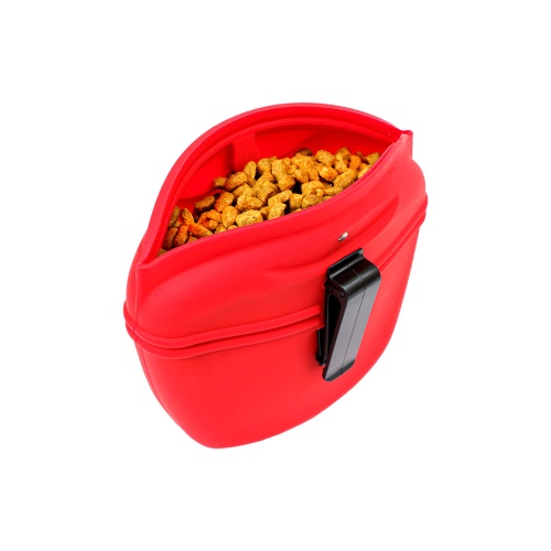 Детальная картинка Сумочка для лакомств ZooOne силиконовая с магнитным замком, размер L (КРАСНАЯ) фото 5