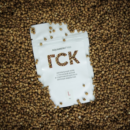 Детальная картинка Корм ежедневный AQUAMENU PRO ГСК-L (пакет дой-пак 15г), гранулы с гречневой мукой и спирулиной, для крупных растительноядных и всеядных рыб в пресноводном и морском аквариуме фото 3